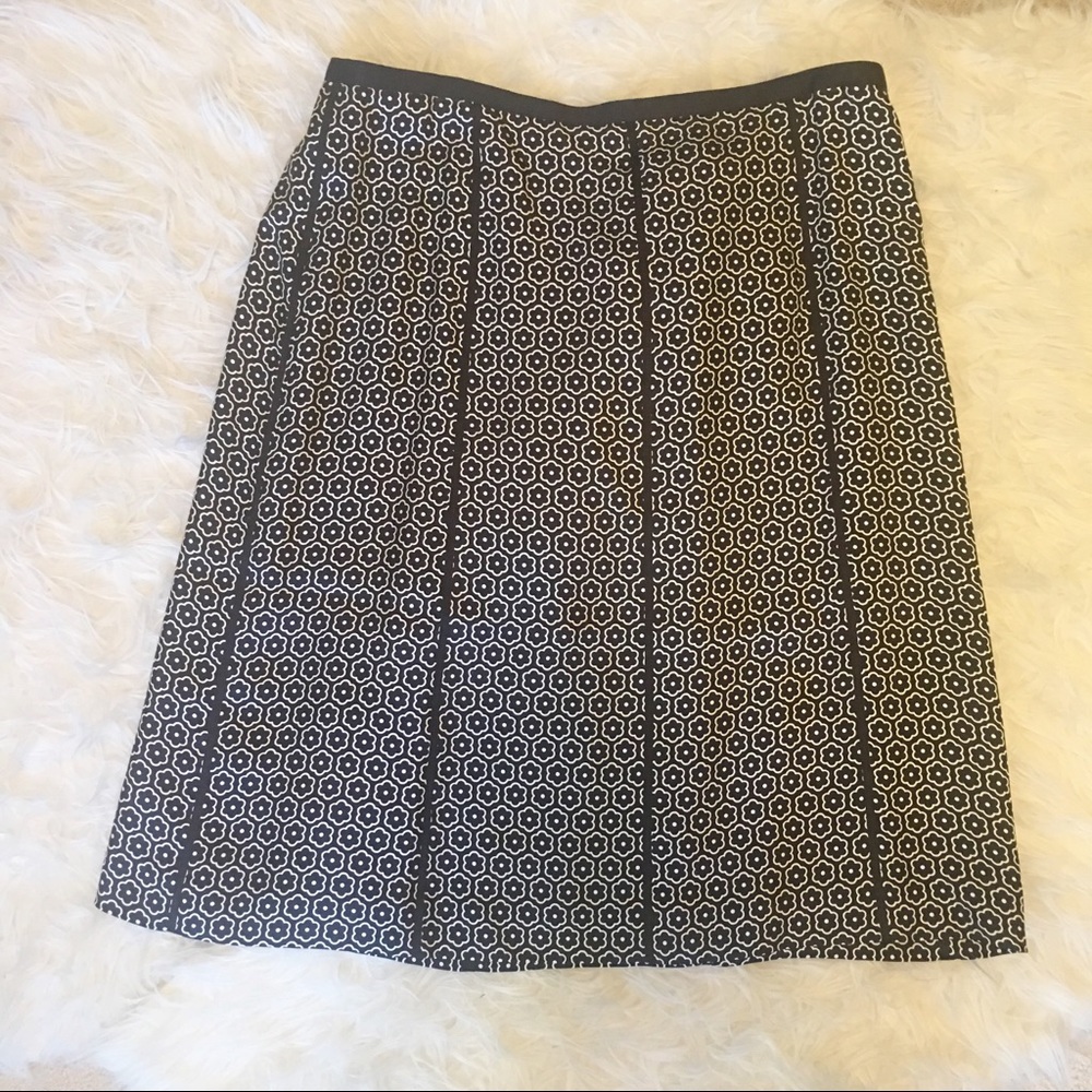 Ann Taylor Black and White A-Line Skirt
